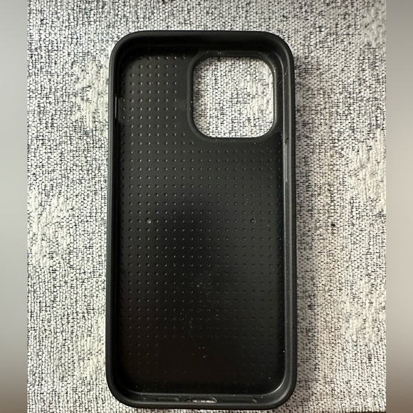 TENDLIN Wood Grain Carbon Fiber Texture Case - iPhone 14 Pro Max - Picture 3 of 3